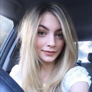 Meet your Posher, Victoria